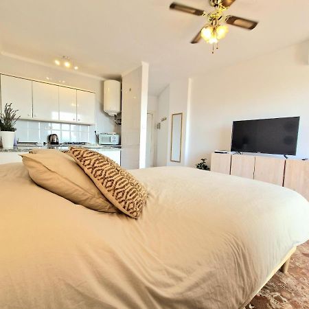 Aa Guest - The Golden Sea Views Eco Apartment 贝纳尔马德纳 外观 照片