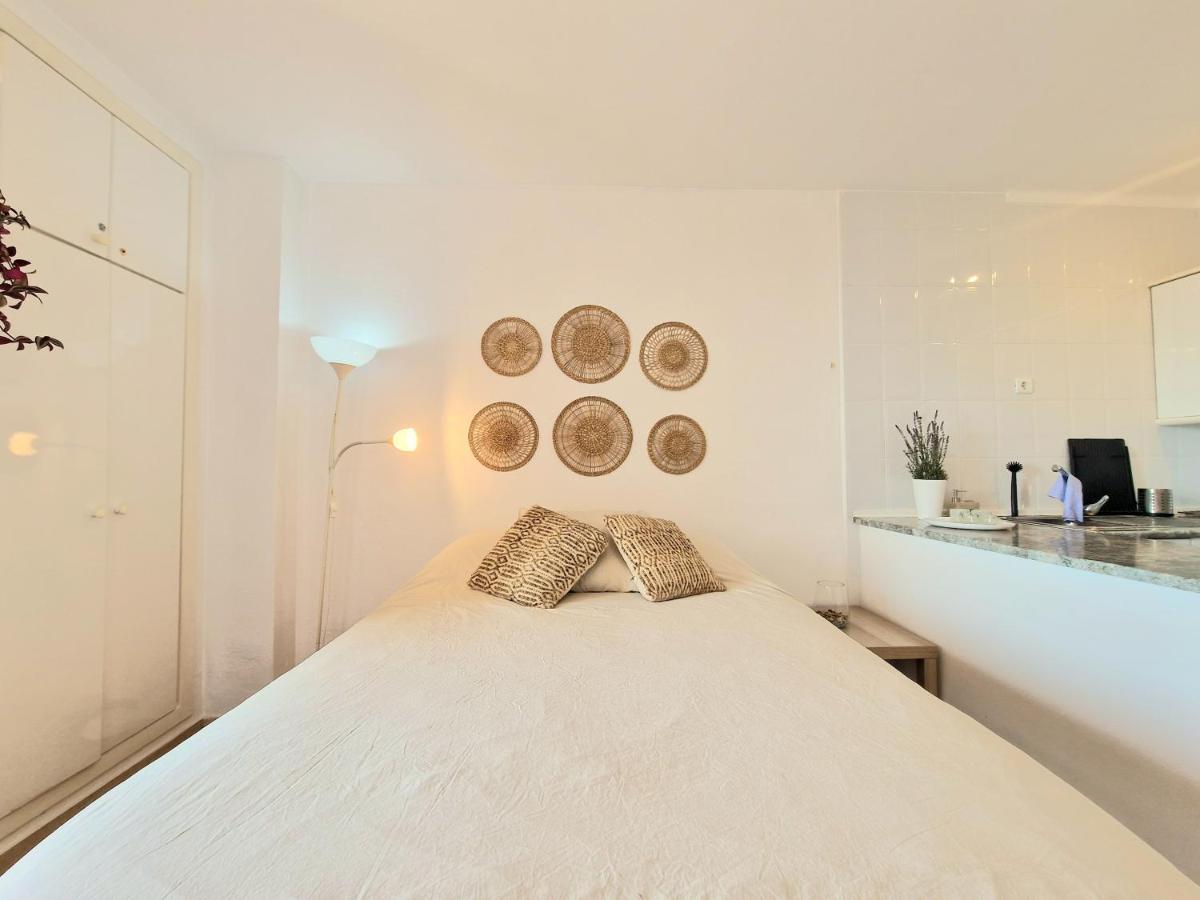 Aa Guest - The Golden Sea Views Eco Apartment 贝纳尔马德纳 外观 照片